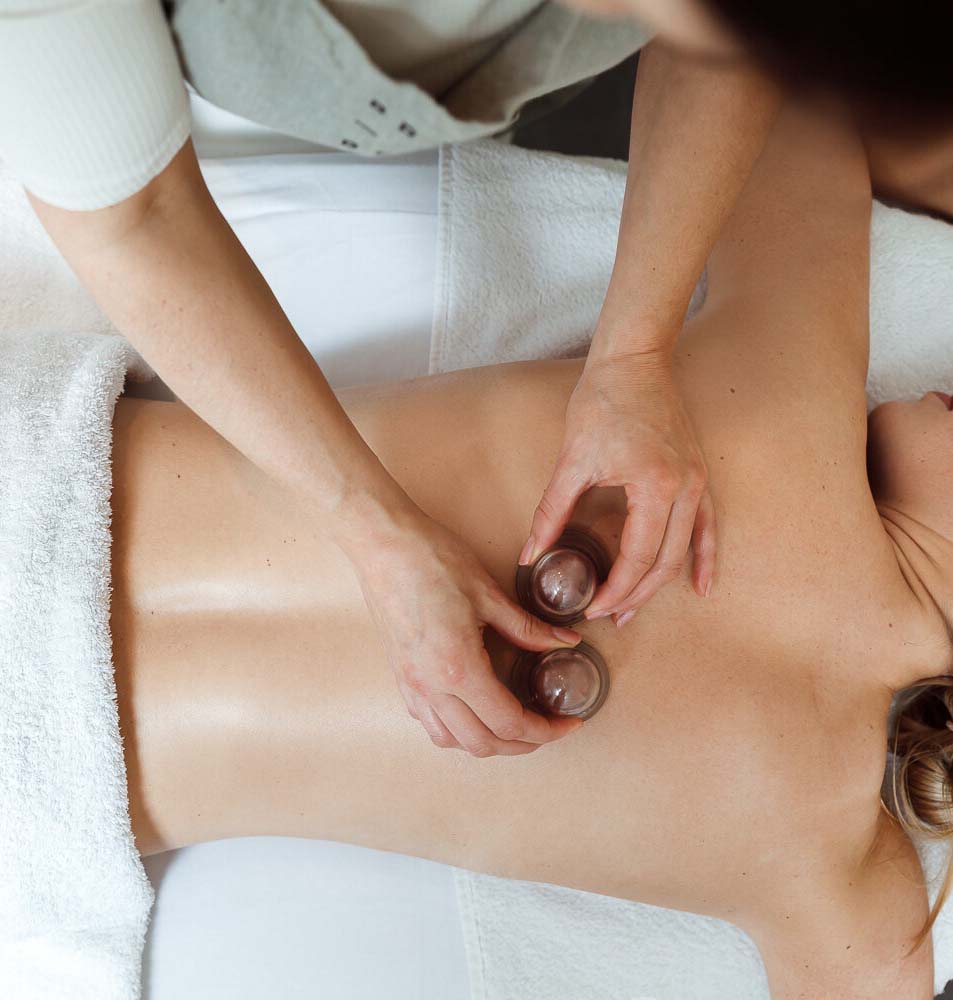 Cupping massage-bovenlichaam Rug